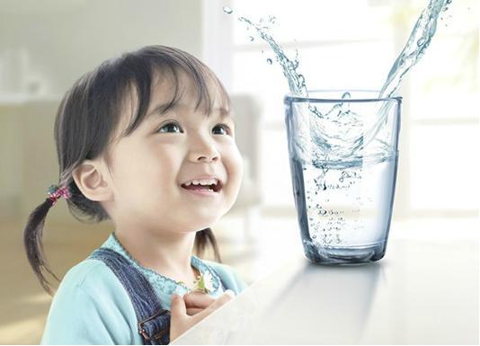 揭秘免費送凈水器純水機(jī)，當(dāng)心黑心商家以送代賣，消費者務(wù)必擦亮眼睛